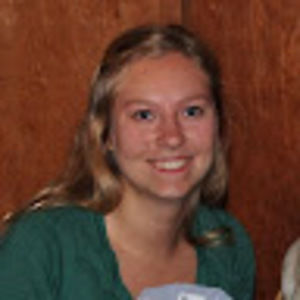 Meet your Posher, Stefanie